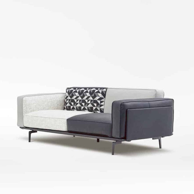 Moda Sofa