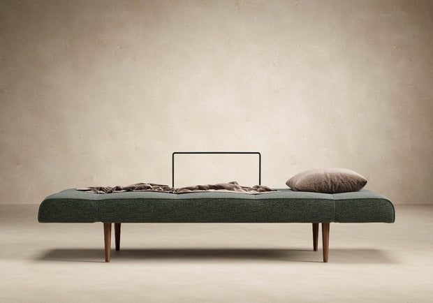 Zeal Styletto Daybed