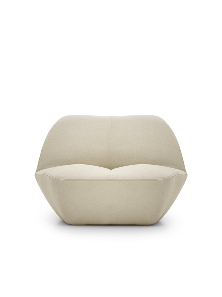 Kisss Lounge Chair