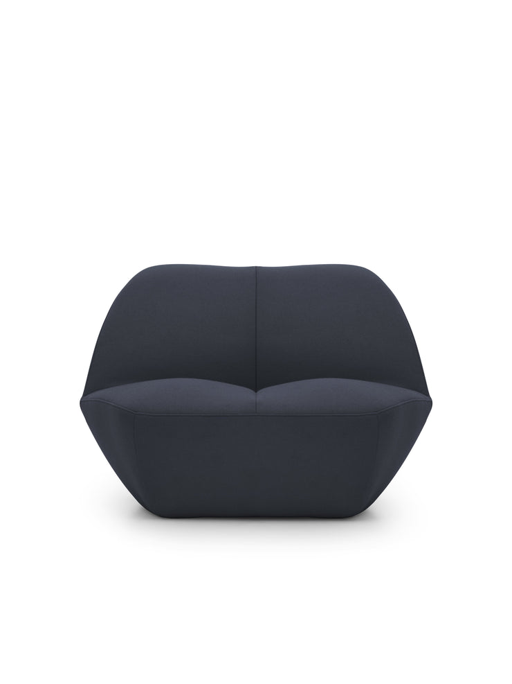 Kisss Lounge Chair