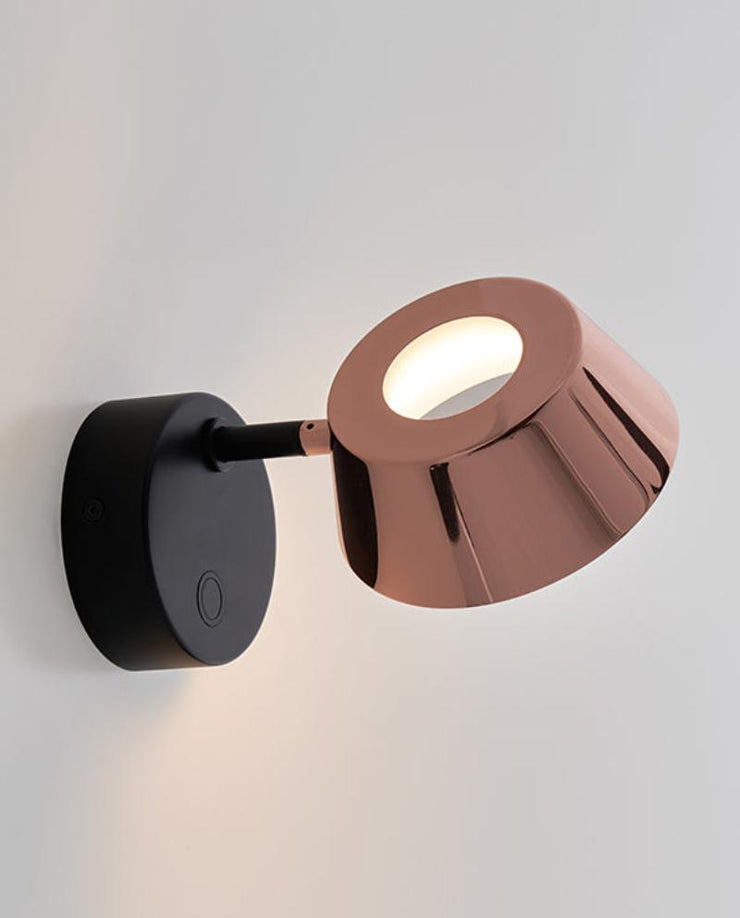 OLO Wall Lamp